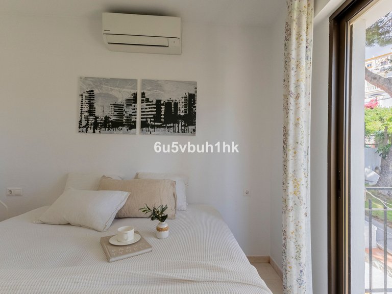 Villa for Sale in Benalmadena Costa, Malaga 46