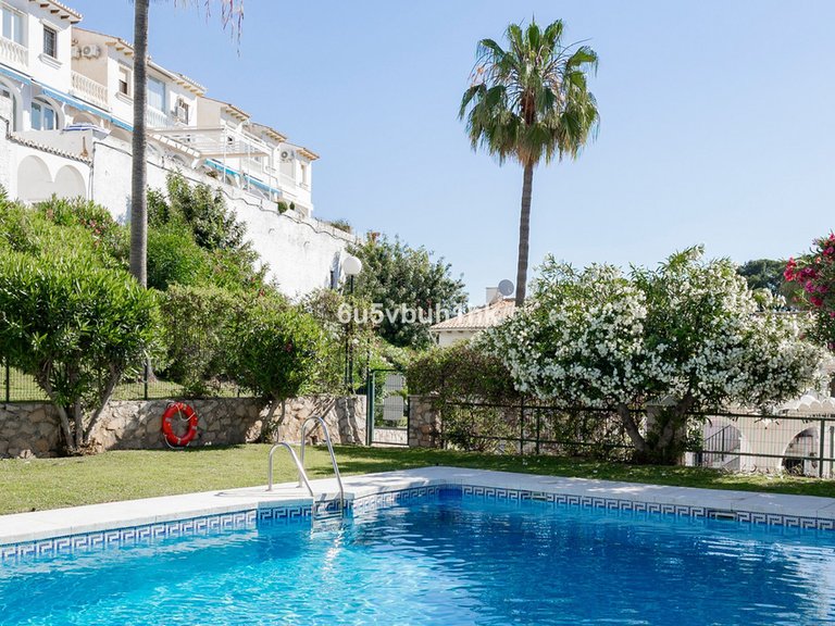 Villa for Sale in Benalmadena Costa, Malaga 5