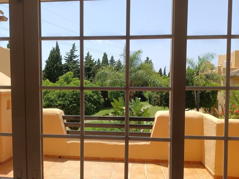 Villa for Sale in Nagüeles, Malaga 35