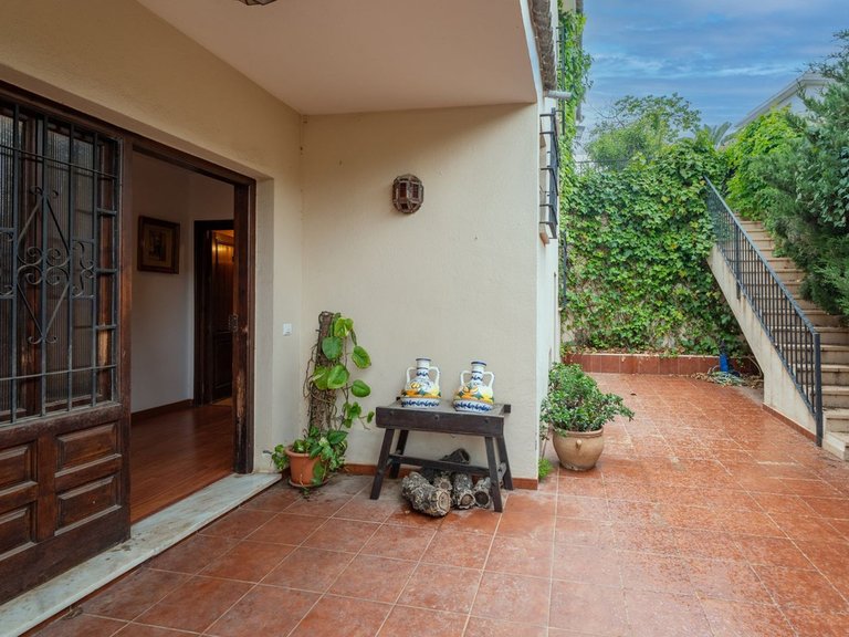 Villa for Sale in Mayorazgo, Malaga 1