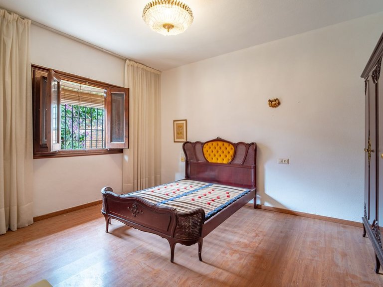 Villa for Sale in Mayorazgo, Malaga 11