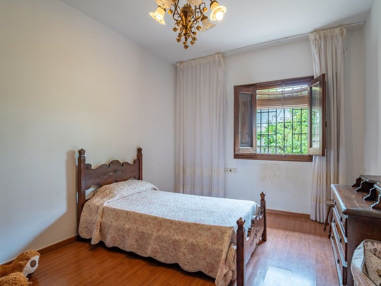 Villa for Sale in Mayorazgo, Malaga 14