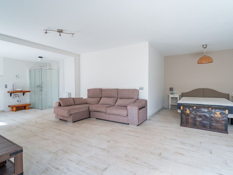 Villa for Sale in Mayorazgo, Malaga 26
