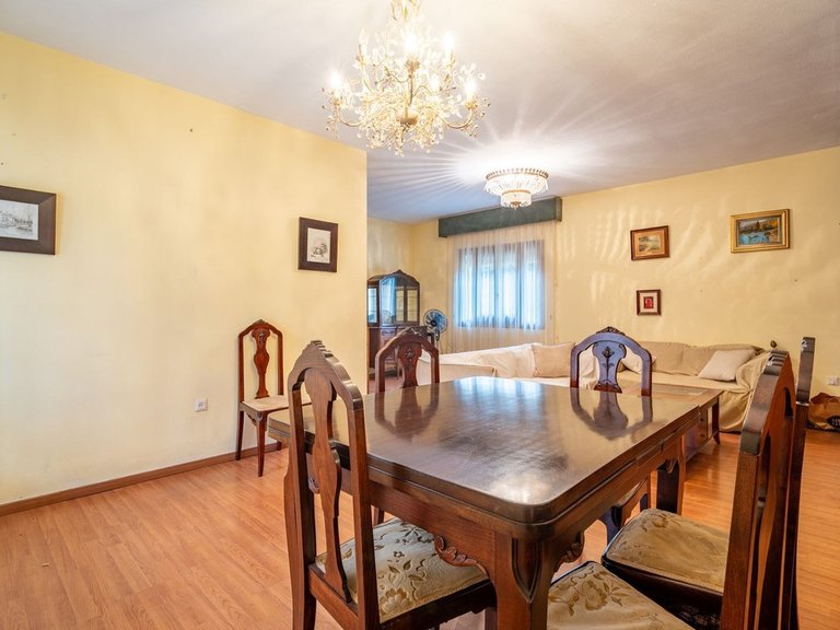 Villa for Sale in Mayorazgo, Malaga 5