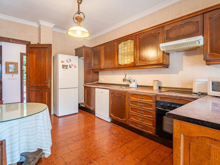Villa for Sale in Mayorazgo, Malaga 6