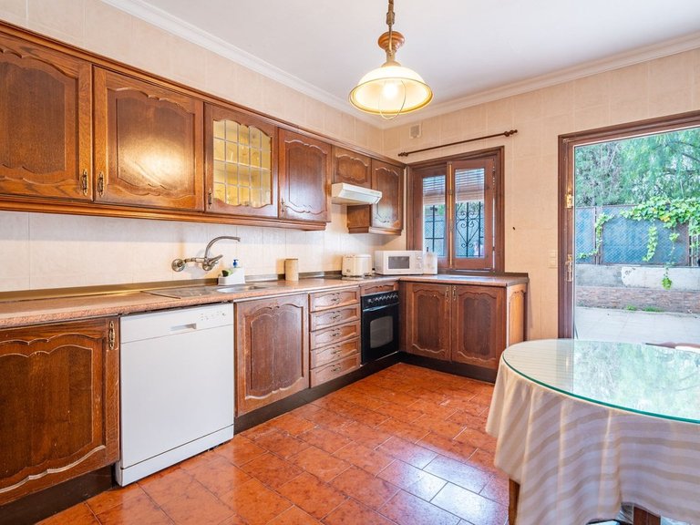 Villa for Sale in Mayorazgo, Malaga 7