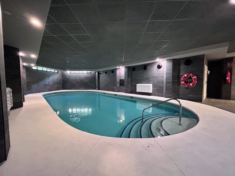 Apartment for Sale in Puerto Banús, Malaga 14