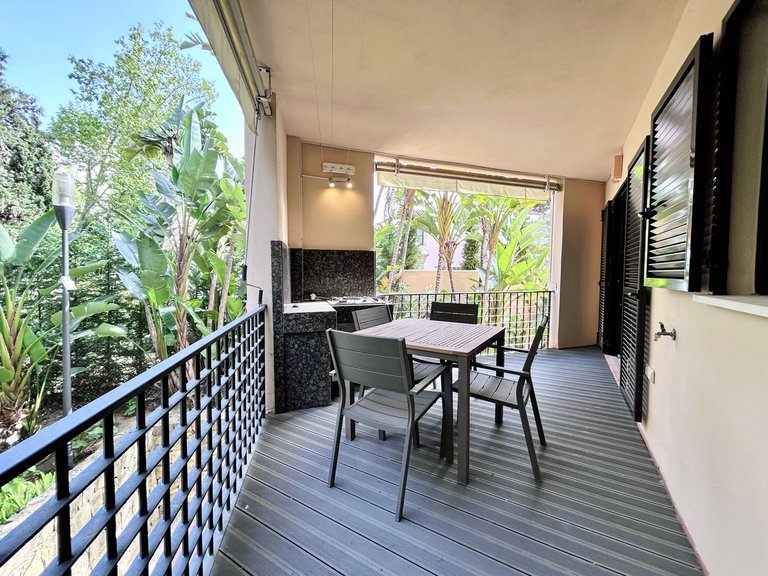 Apartment for Sale in Puerto Banús, Malaga 3