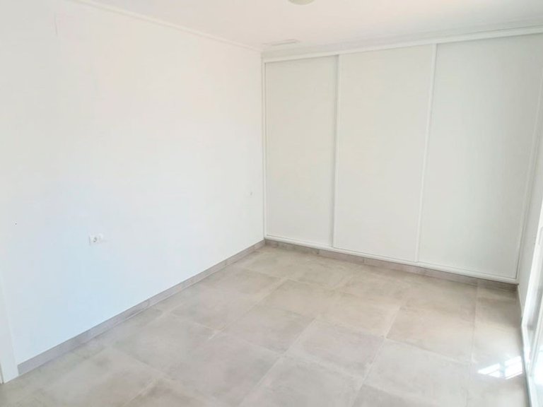 Villa for Sale in Catral, Alicante 12