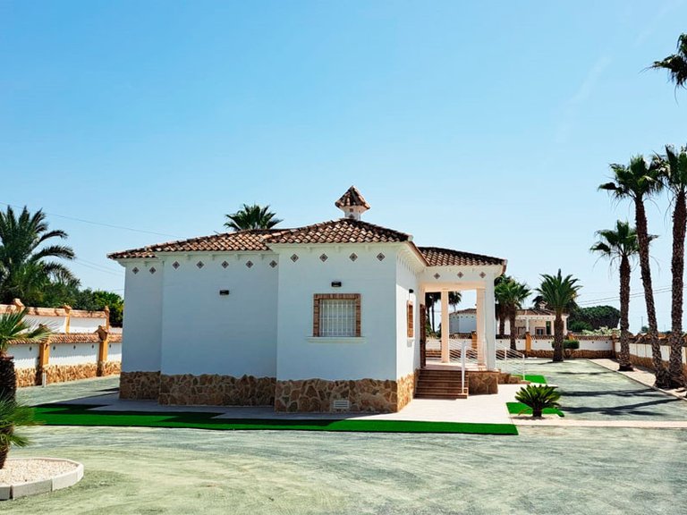 Villa for Sale in Catral, Alicante 17