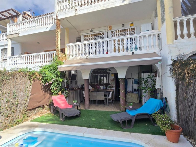 Villa for Sale in Benalmadena, Malaga 1