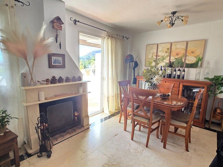 Villa for Sale in Benalmadena, Malaga 4