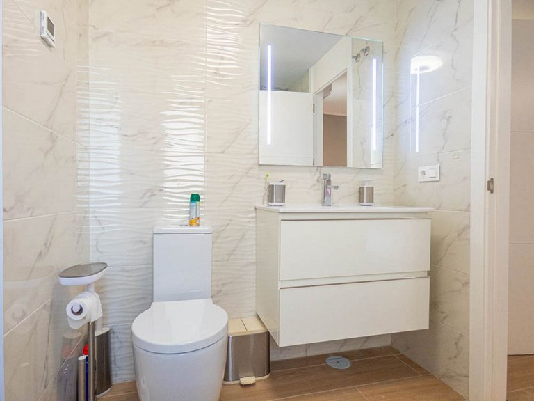Apartment for Sale in Villamartin, Alicante 17