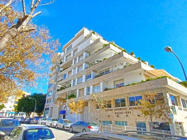Apartment for Sale in Marbella, Malaga 27