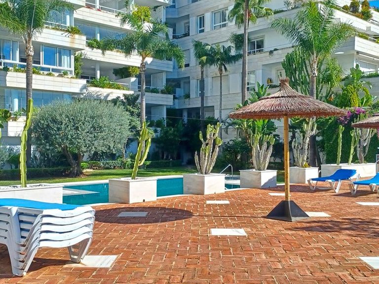 Apartment for Sale in Marbella, Malaga 30