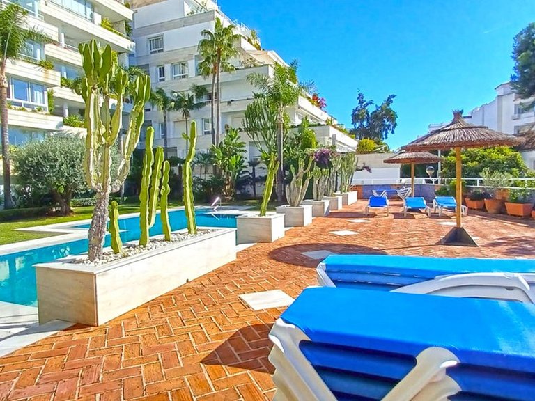 Apartment for Sale in Marbella, Malaga 33