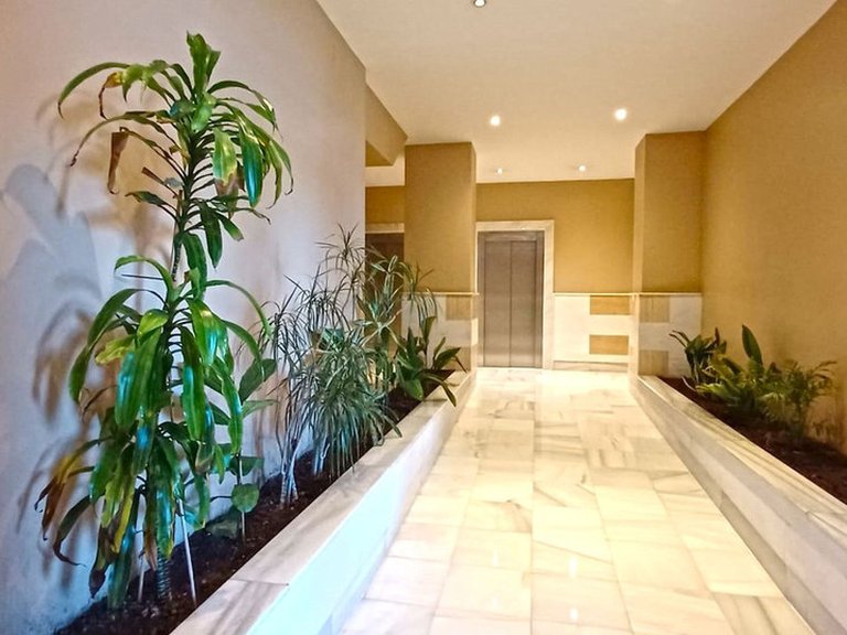 Apartment for Sale in Marbella, Malaga 38