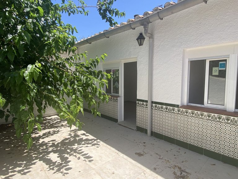 Apartment for Sale in Costa del Sol, Cortijo Blanco, Malaga 16