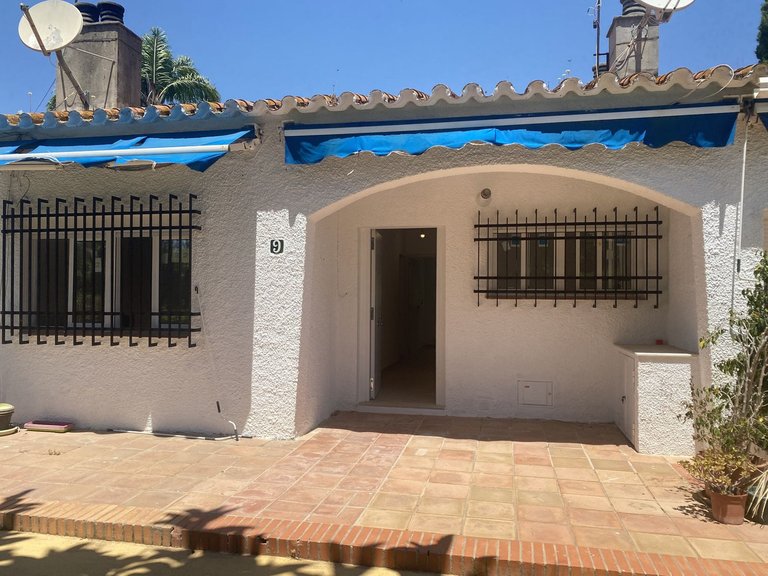 Apartment for Sale in Costa del Sol, Cortijo Blanco, Malaga 4