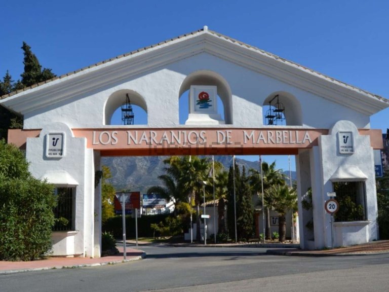 Apartment for Sale in Nueva Andalucía, Malaga 2