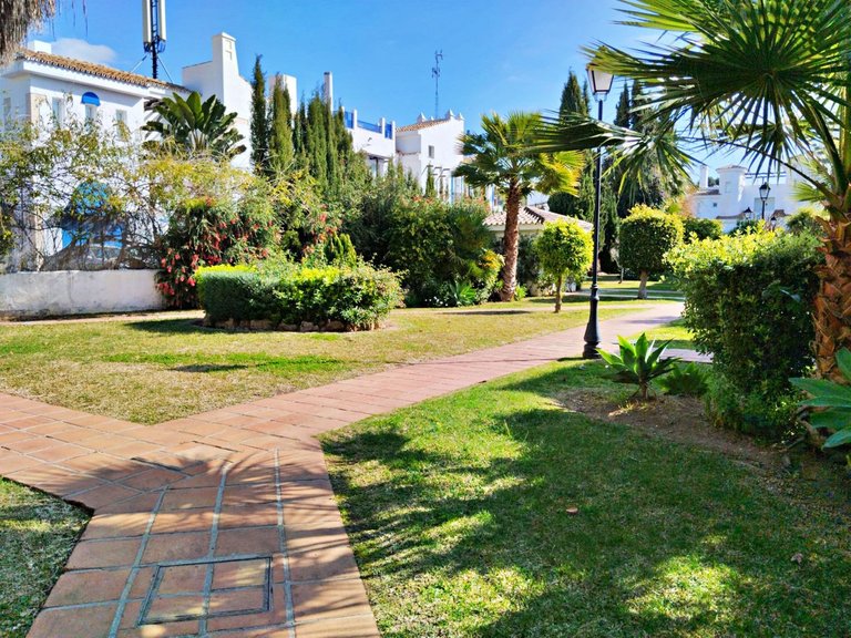 Apartment for Sale in Nueva Andalucía, Malaga 37