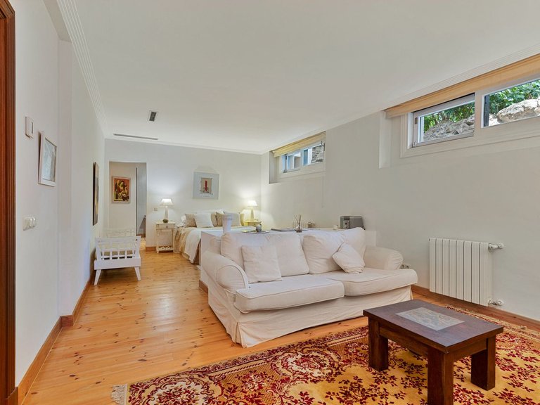 Villa for Sale in La Quinta, Malaga 28