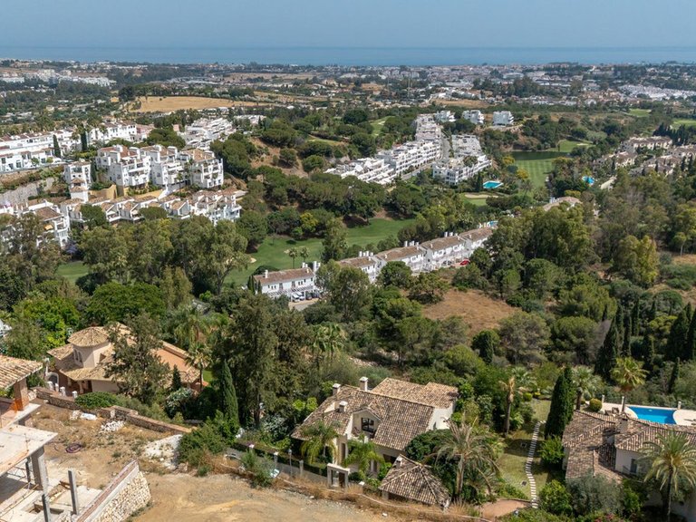 Villa for Sale in La Quinta, Malaga 33