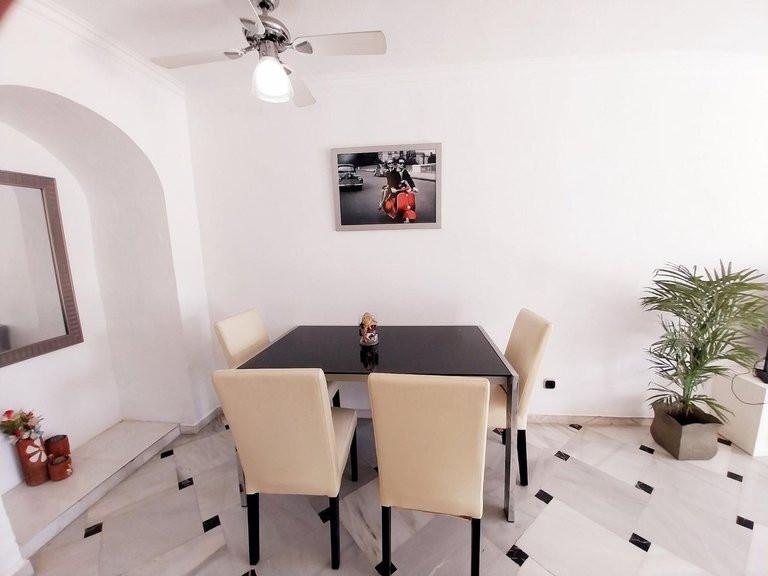 Villa for Sale in Calahonda, Malaga 10