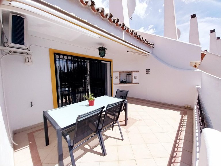 Villa for Sale in Calahonda, Malaga 12