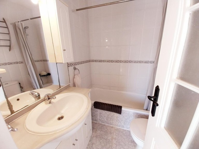 Villa for Sale in Calahonda, Malaga 22