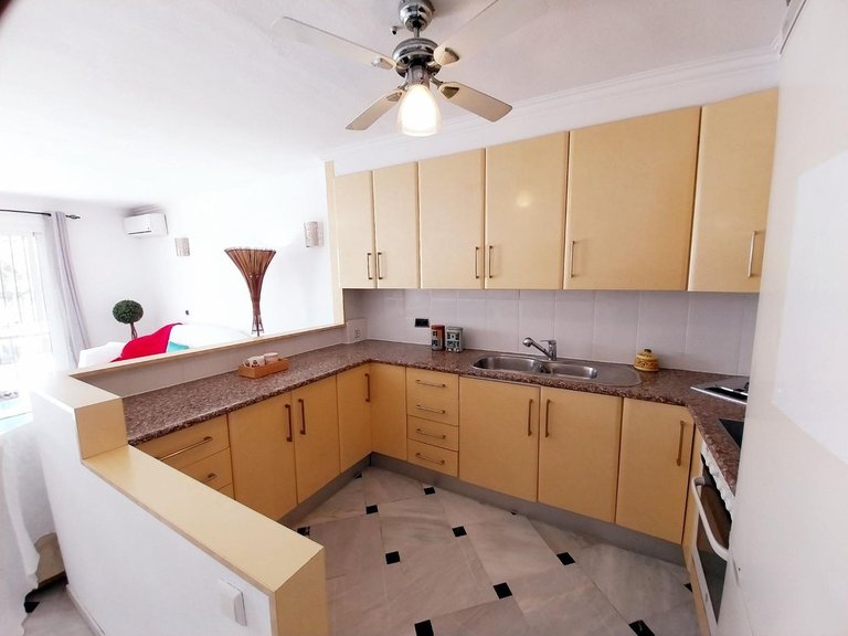 Villa for Sale in Calahonda, Malaga 5