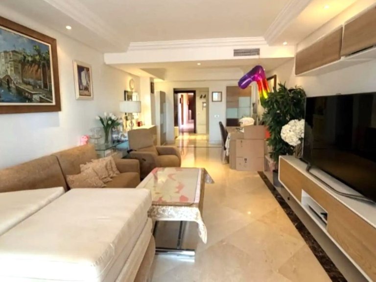 Apartment for Sale in Estepona, Malaga 8