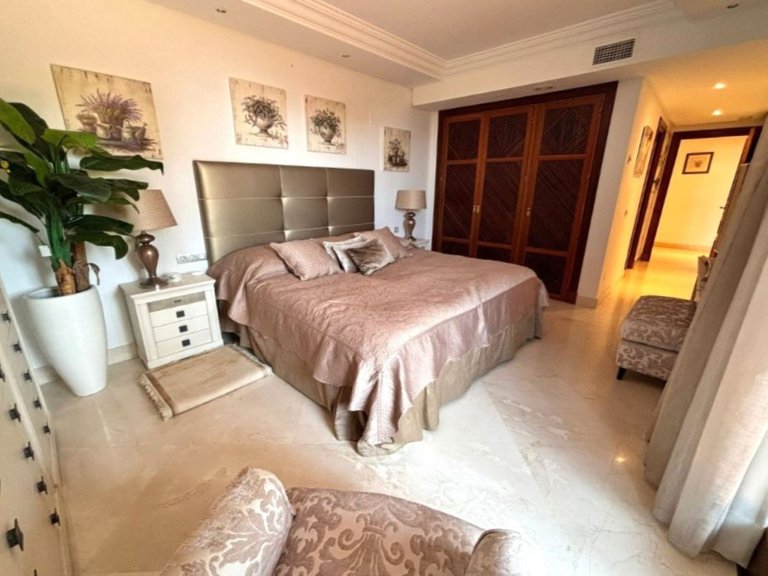 Apartment for Sale in Estepona, Malaga 9