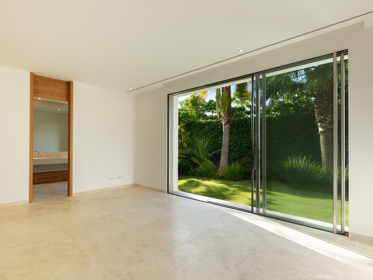 Villa for Sale in Casares, Malaga 11