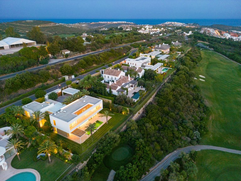 Villa for Sale in Casares, Malaga 27