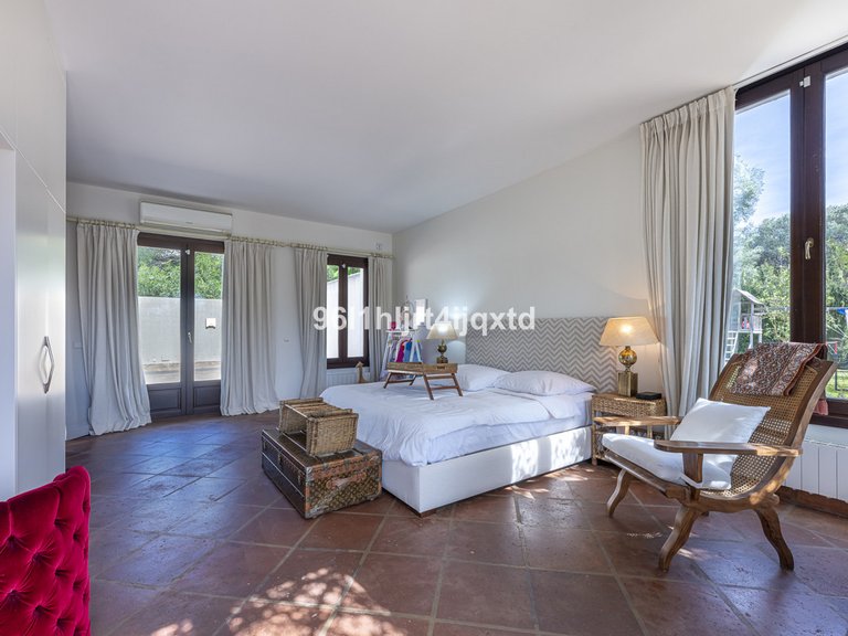 Villa for Sale in Sotogrande Alto, Cadiz 17
