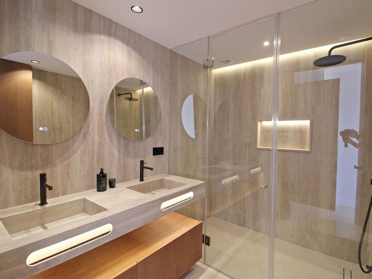 Apartment for Sale in Nueva Andalucía, Malaga 15