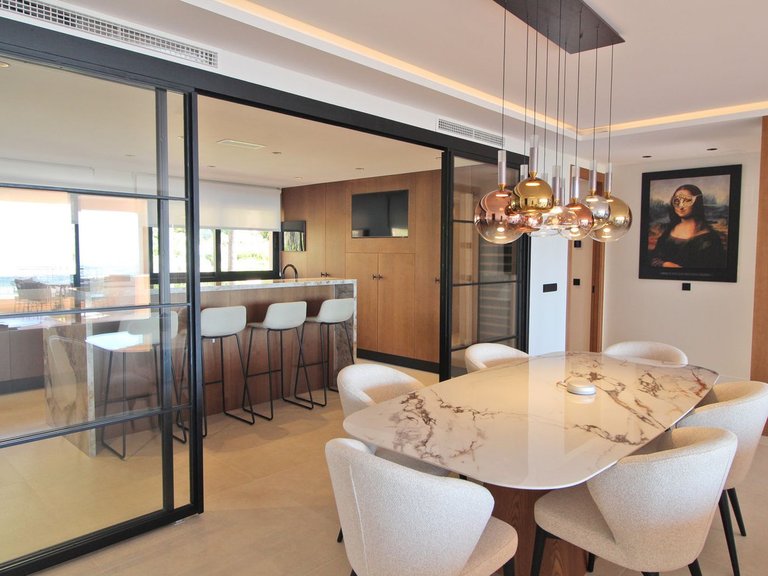 Apartment for Sale in Nueva Andalucía, Malaga 20