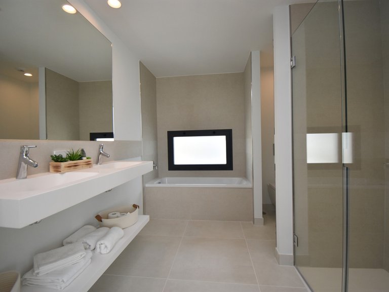 Apartment for Sale in Fuengirola, Malaga 14