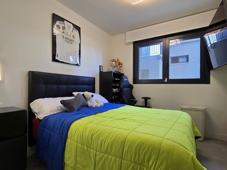 Apartment for Sale in New Golden Mile, Malaga 12