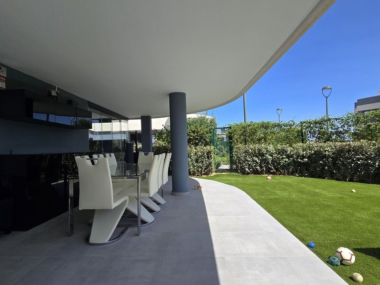 Apartment for Sale in New Golden Mile, Malaga 30