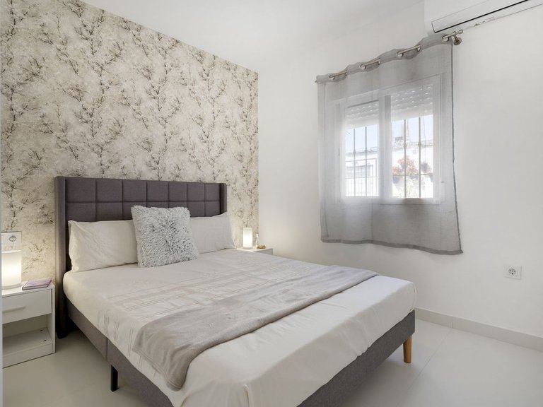 Apartment for Sale in Los Boliches, Malaga 7