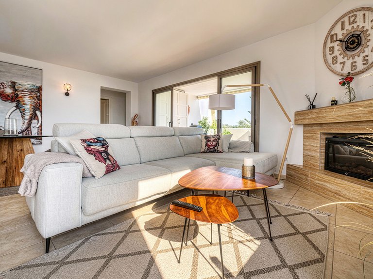 Apartment for Sale in Calahonda, Malaga 11