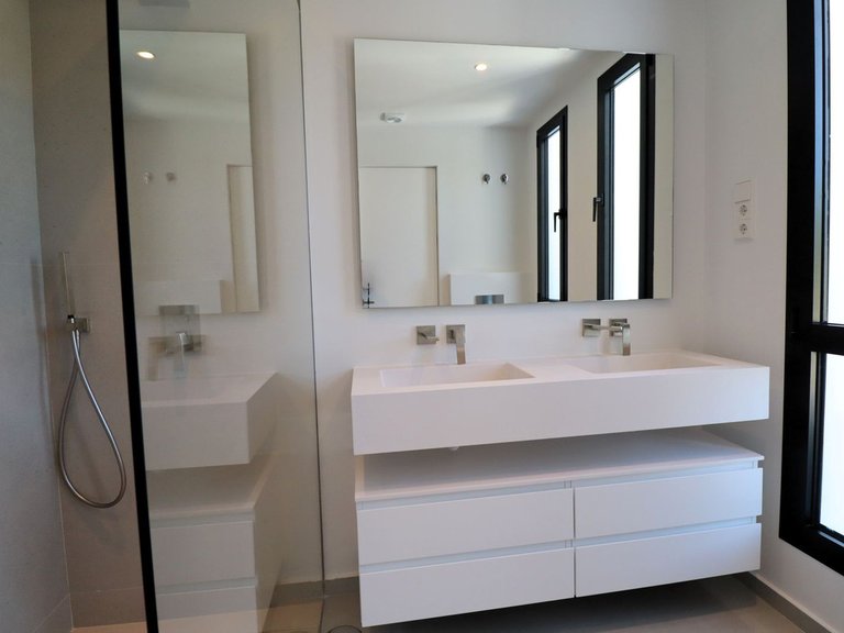 Villa for Sale in Elviria, Malaga 17