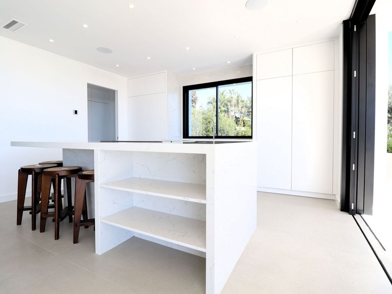 Villa for Sale in Elviria, Malaga 37