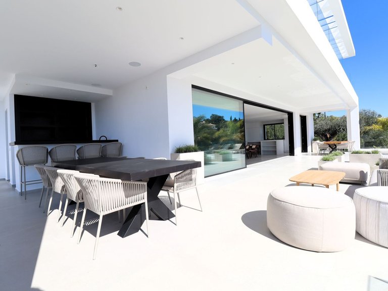 Villa for Sale in Elviria, Malaga 7