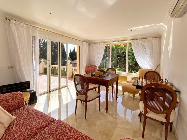 Villa for Sale in Nagüeles, Malaga 40