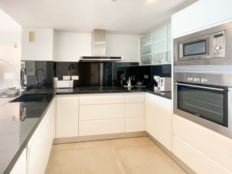 Apartment for Sale in Benalmadena, Malaga 18