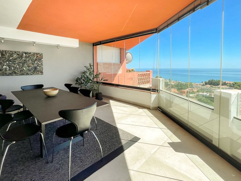 Apartment for Sale in Benalmadena, Malaga 2