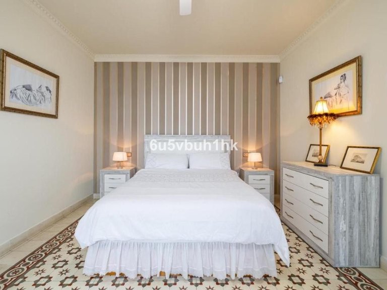Villa for Sale in Fuengirola, Malaga 12